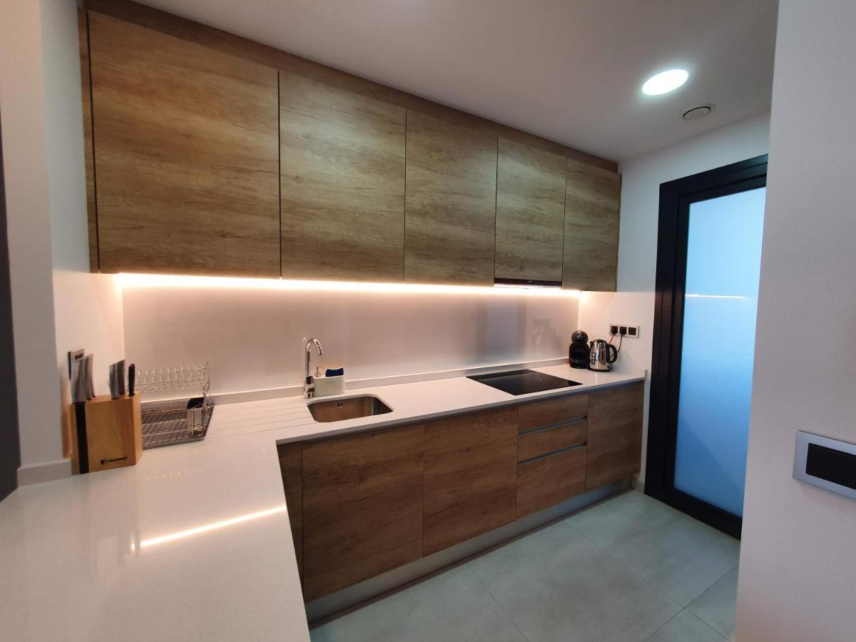 Sunset Waves Vistas Al Mar Apartment เบนิดอร์ม ภายนอก รูปภาพ